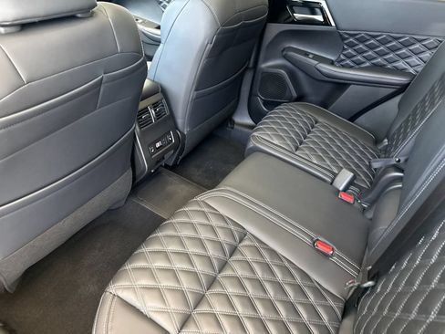 New 2026 Nissan Rogue Platinum AWD/4WD image 10