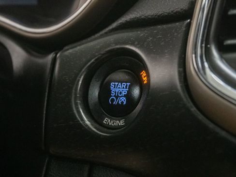 Used 2015 Jeep Grand Cherokee Altitude AWD/4WD image 15