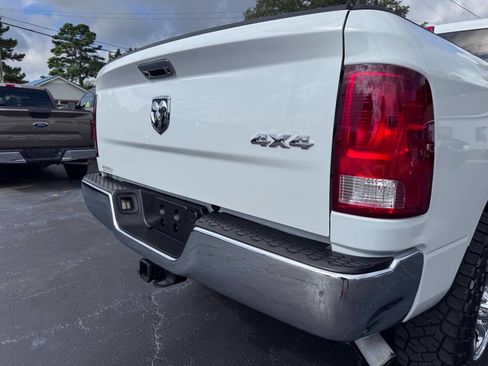 Used 2016 RAM 2500 Tradesman w/ Chrome Appearance Group image 18