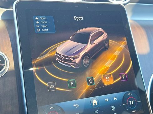 New 2026 Mercedes-Benz GLC 300 4MATIC image 33