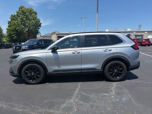 Used 2023 Honda CR-V Sport image 2