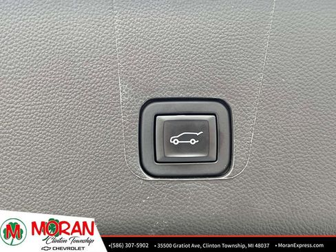 Certified 2023 Chevrolet Traverse RS w/ LPO, Floor Liner Package AWD/4WD image 13