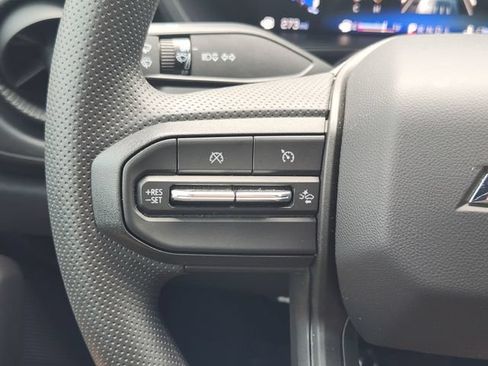 Used 2025 Chevrolet Colorado W/T w/ WT Custom Package RWD image 28