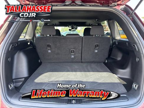 Used 2024 Jeep Grand Cherokee Laredo X w/ Trailer Tow Package AWD/4WD image 14