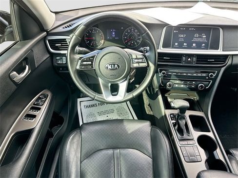 Used 2020 Kia Optima SE image 20