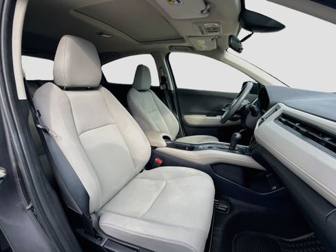 Used 2019 Honda HR-V EX image 26