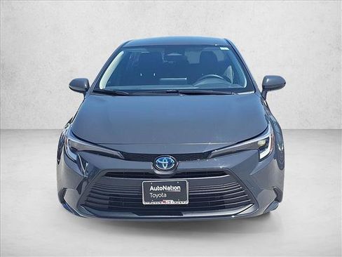 Certified 2024 Toyota Corolla LE FWD image 2