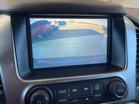 Used 2019 Chevrolet Tahoe Premier RWD image 8