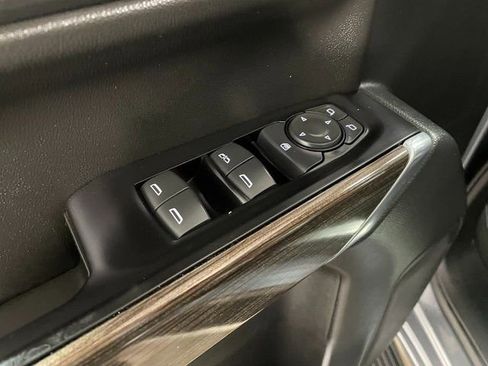 Used 2019 Chevrolet Silverado 1500 LT w/ All-Star Edition image 19