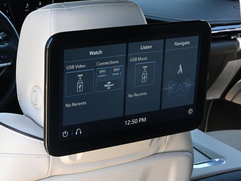 Used 2021 Cadillac Escalade Sport w/ Driver Assist Tech Package image 26