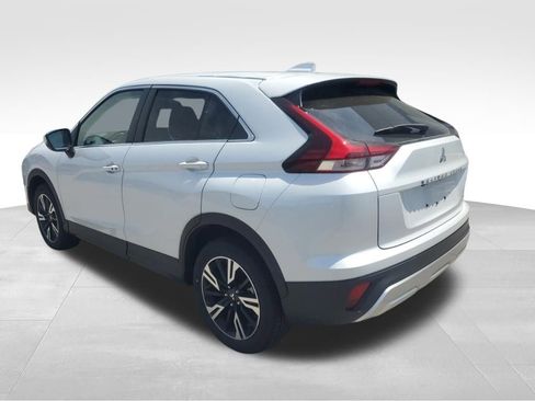 Used 2025 Mitsubishi Eclipse Cross SE AWD/4WD image 3
