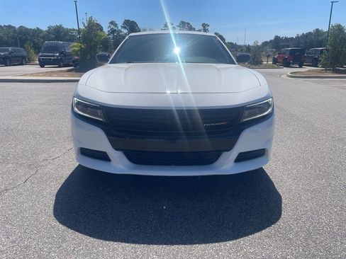 Used 2022 Dodge Charger SXT w/ Blacktop Package image 5