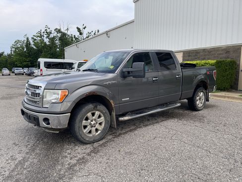 Used 2013 Ford F150 XLT w/ Luxury Equipment Group AWD/4WD image 8
