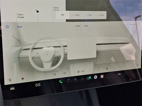Used 2021 Tesla Model Y Long Range image 16