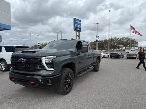 Used 2025 Chevrolet Silverado 2500 LTZ w/ Trail Boss Package image 17