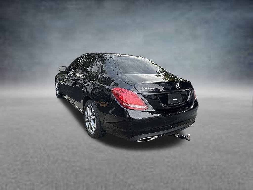 Used 2017 Mercedes-Benz C 300 4MATIC Sedan image 5