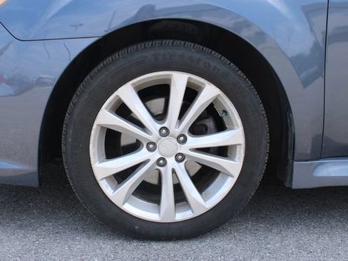 Used 2014 Subaru Legacy 2.5i Premium AWD/4WD image 35