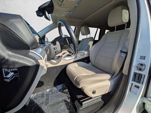 Used 2021 Mercedes-Benz GLS 450 4MATIC image 19