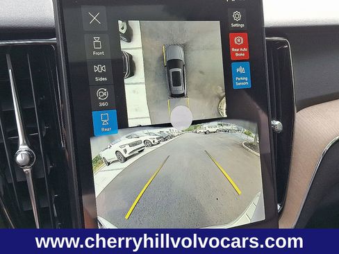 New 2026 Volvo XC60 B5 Plus w/ Protection Package Premier image 15