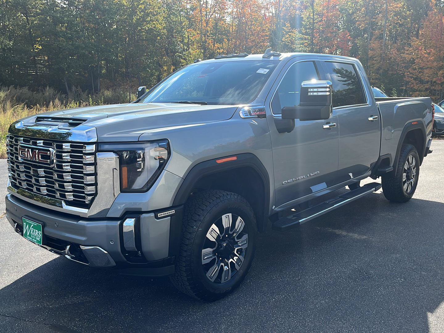 Used 2024 GMC Sierra 2500 Denali w/ Denali Reserve Package AWD/4WD image 1