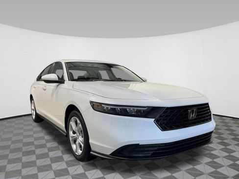 New 2026 Honda Accord LX image 9