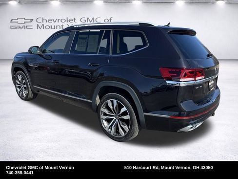 Used 2021 Volkswagen Atlas SEL R-Line image 3