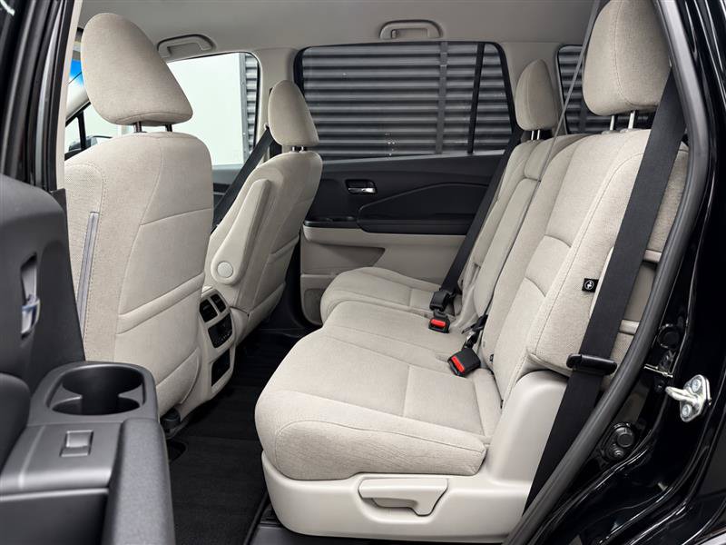 Used 2016 Honda Pilot EX image 11