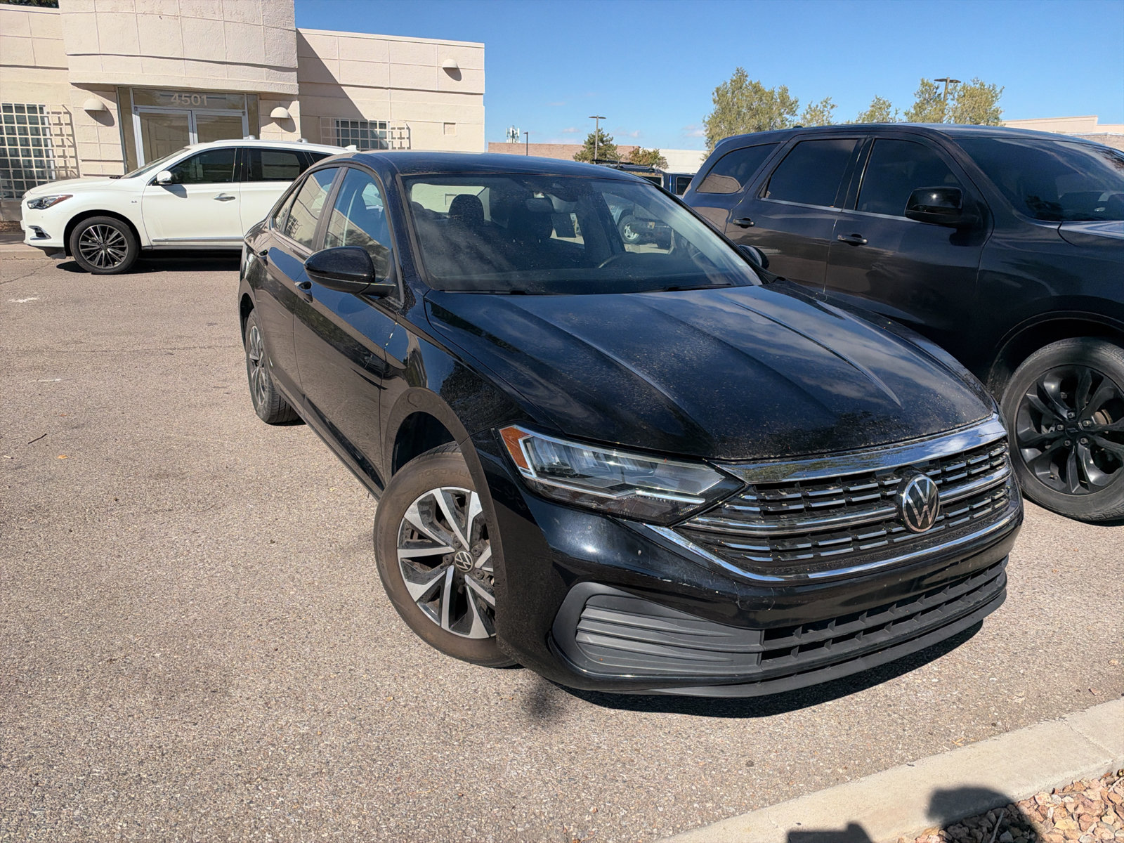 Used 2024 Volkswagen Jetta S FWD image 3