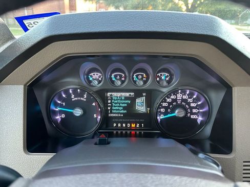 Used 2012 Ford F350 Lariat w/ Lariat Ultimate Pkg AWD/4WD image 34