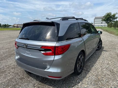 Used 2022 Honda Odyssey Elite image 13