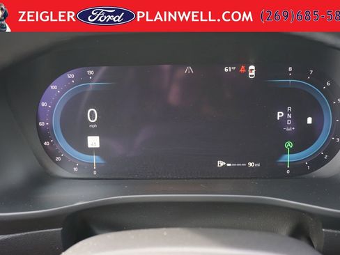 Used 2024 Volvo XC40 B5 Plus w/ Protection Package Premier AWD/4WD image 31