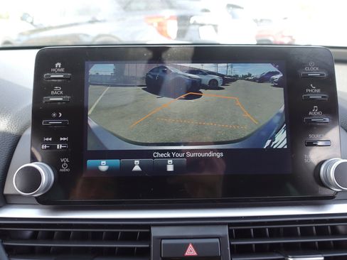 Used 2021 Honda Accord LX image 17