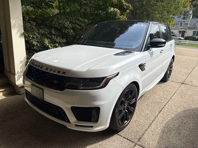 Used 2020 Land Rover Range Rover Sport HST AWD/4WD image 2