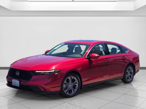 Certified 2024 Honda Accord EX image 9