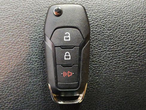 Used 2016 Ford Explorer FWD image 32