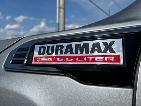 Certified 2025 GMC Sierra 2500 AT4 AWD/4WD image 11