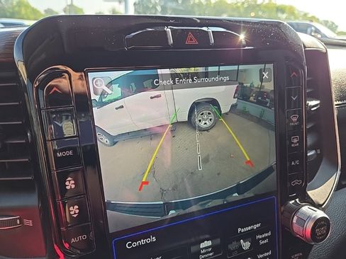 Used 2020 RAM 1500 Laramie image 4