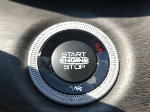 New 2025 Jeep Grand Cherokee Limited w/ Black Appearance Package image 27