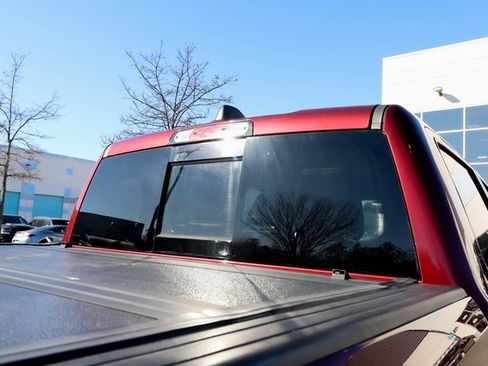 Used 2019 RAM 1500 Laramie image 43