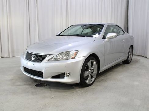 Used 2010 Lexus IS 350C RWD image 35