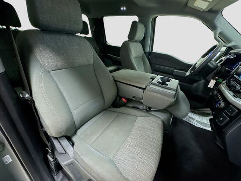 Used 2023 Ford F150 XLT image 25