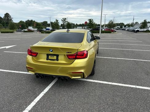 Used 2017 BMW M4 Coupe RWD image 6