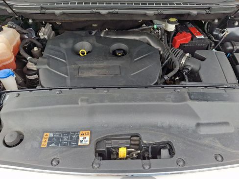 Used 2018 Ford Edge SEL w/ Equipment Group 201A image 28