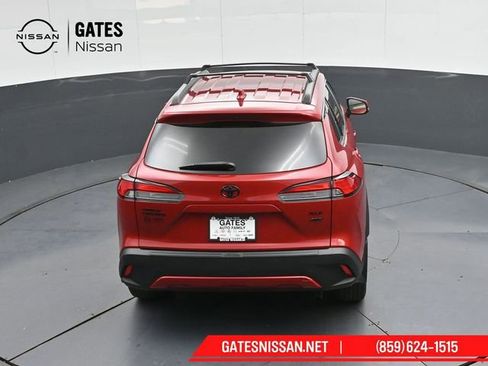 Used 2022 Toyota Corolla Cross XLE w/ Convenience Package image 58