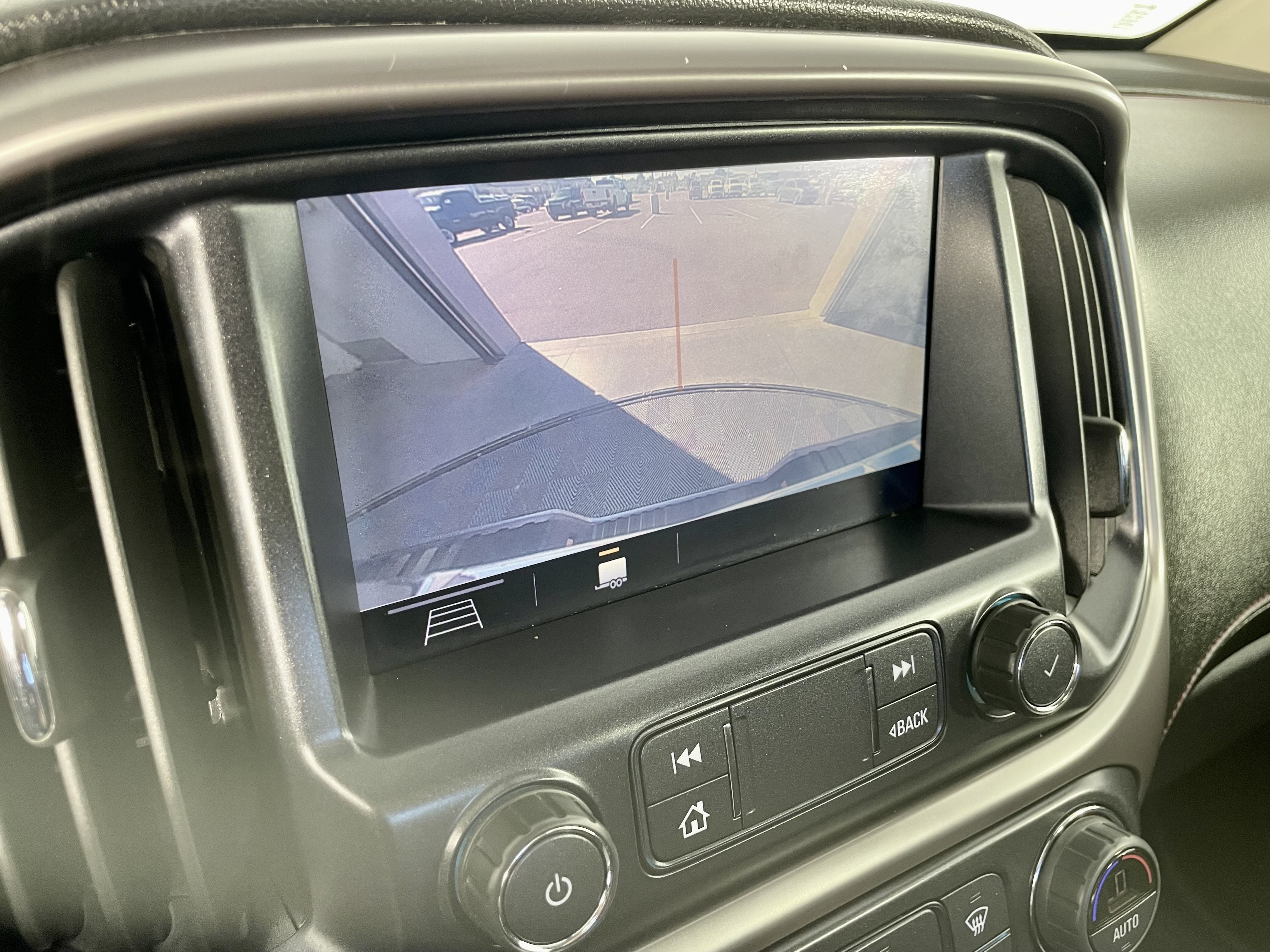 Used 2019 GMC Canyon All Terrain w/ Trailering Package AWD/4WD image 17