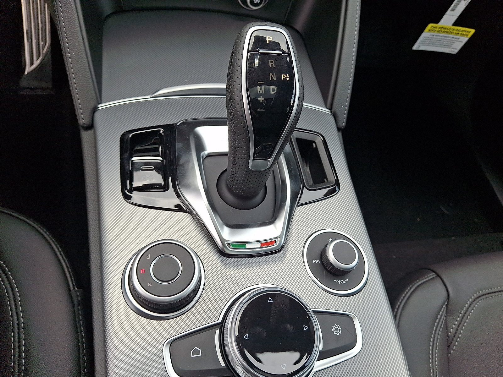 New 2026 Alfa Romeo Stelvio Sprint AWD/4WD image 11
