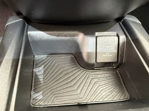 Used 2019 Honda CR-V Touring image 38