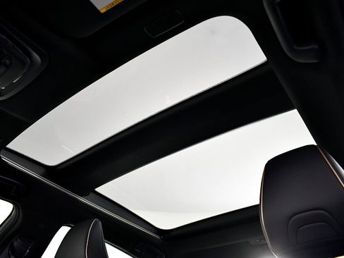 Used 2023 Toyota Crown Platinum image 38