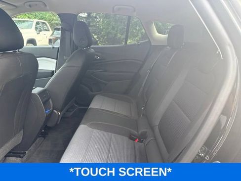Used 2024 Chevrolet Trax LT FWD image 8