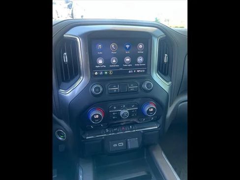 Used 2022 Chevrolet Silverado 1500 LT Trail Boss w/ Bed Protection Package AWD/4WD image 25